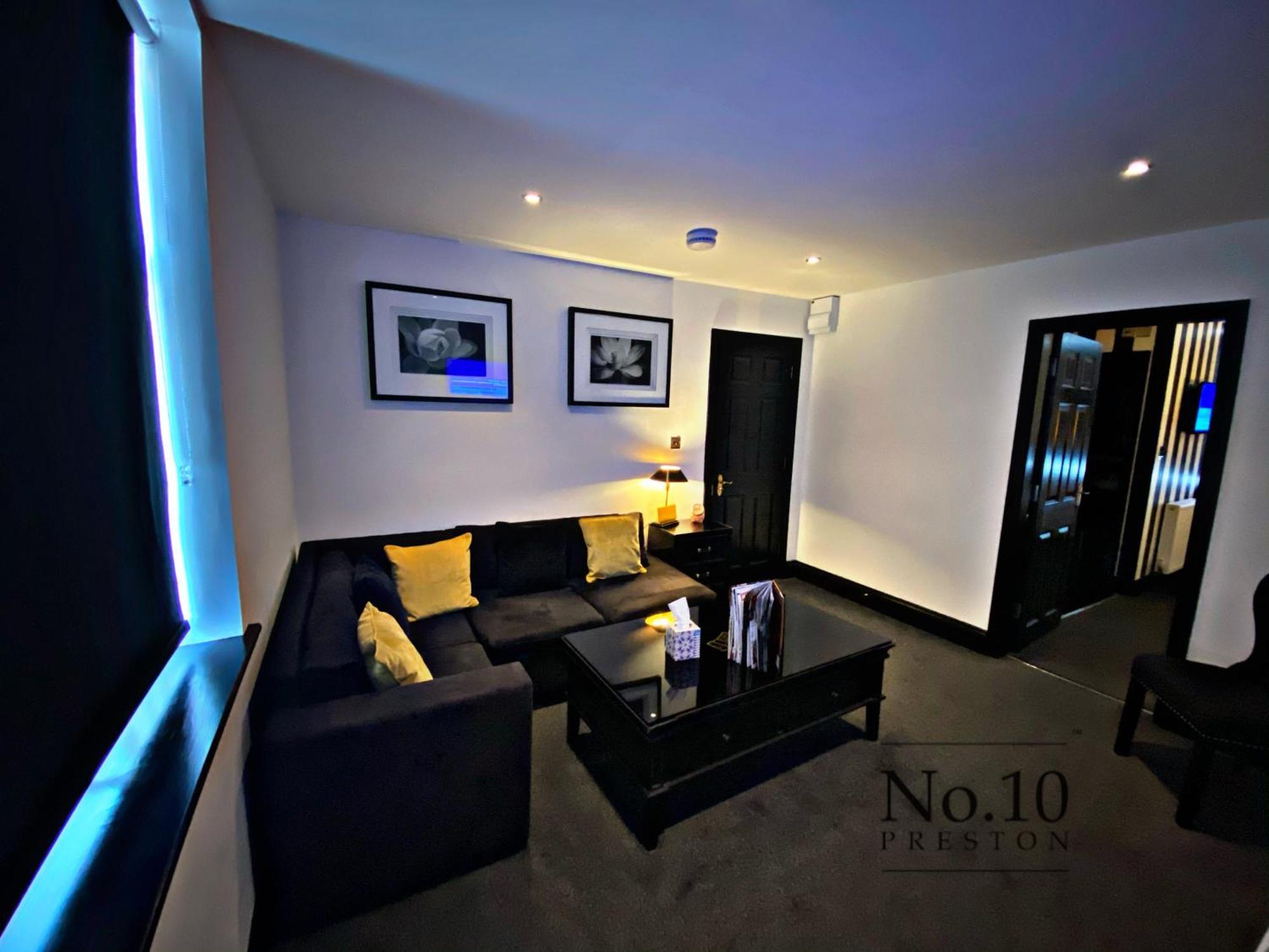 No.10 Preston Hotel Preston  Ngoại thất bức ảnh