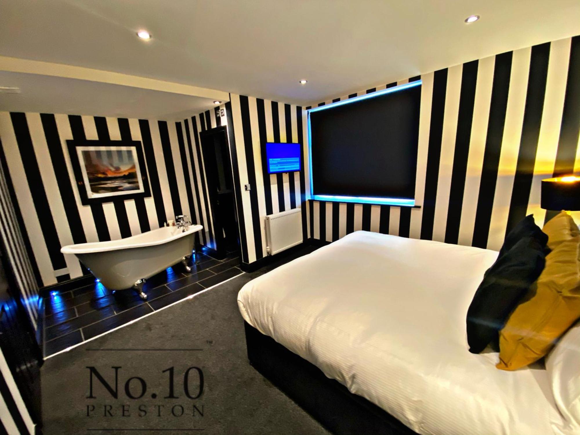 No.10 Preston Hotel Preston  Ngoại thất bức ảnh