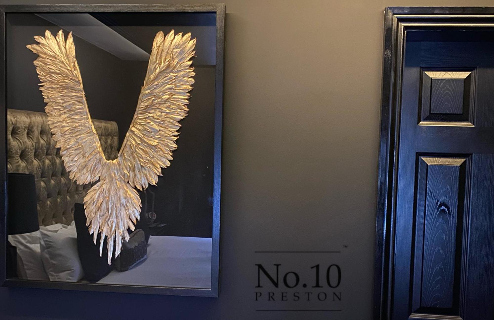 No.10 Preston Hotel Preston  Ngoại thất bức ảnh