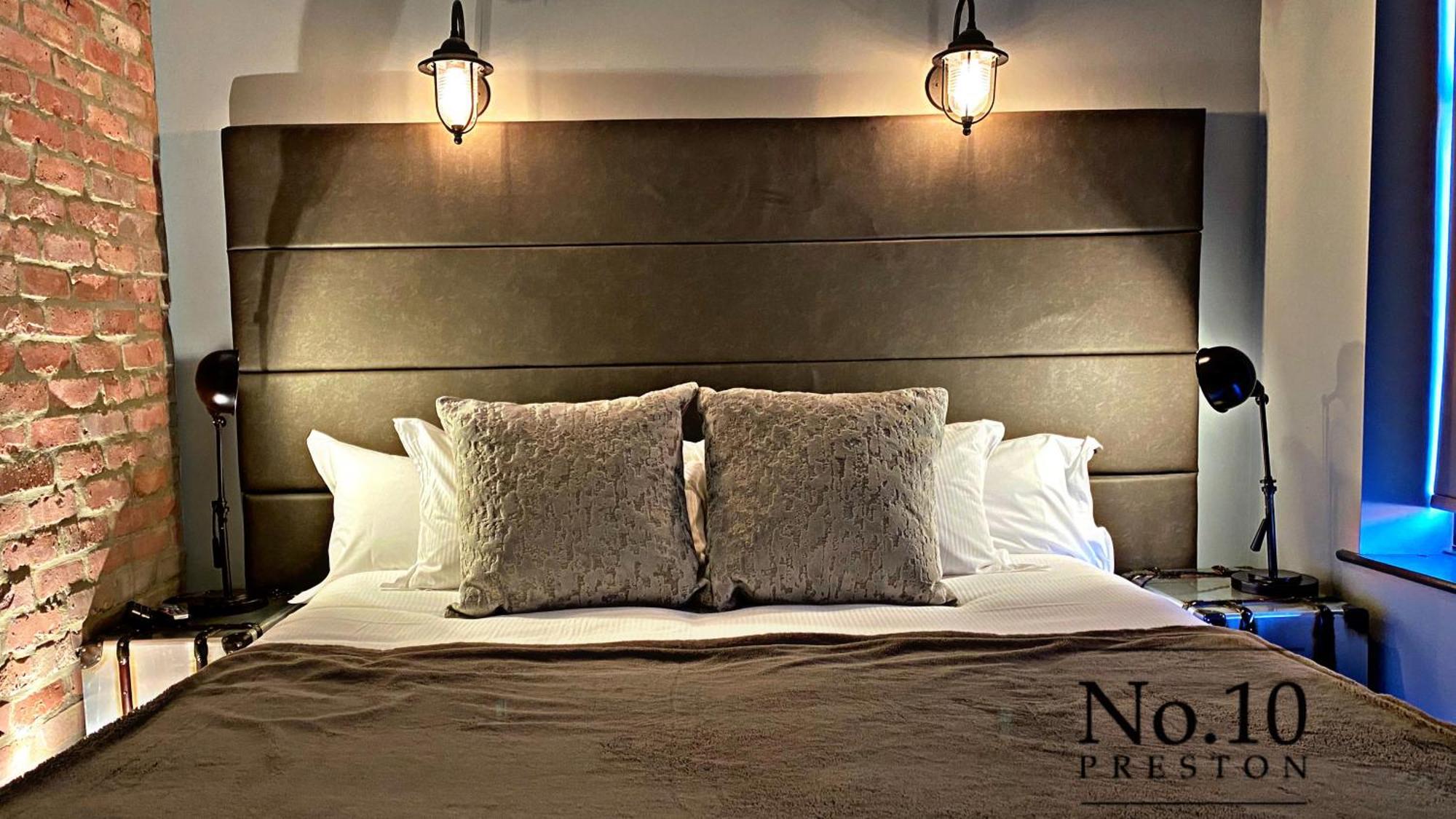 No.10 Preston Hotel Preston  Ngoại thất bức ảnh