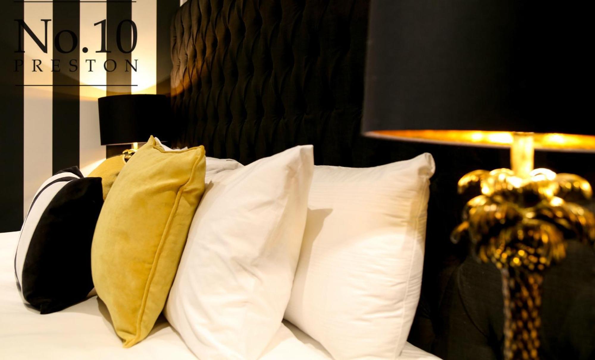 No.10 Preston Hotel Preston  Ngoại thất bức ảnh